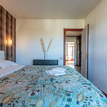 Daire Entre Et Nature - Les Hauts De Avec Garage Gratuit Clermont-Ferrand